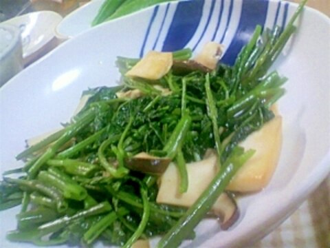 空芯菜とエリンギのソテー